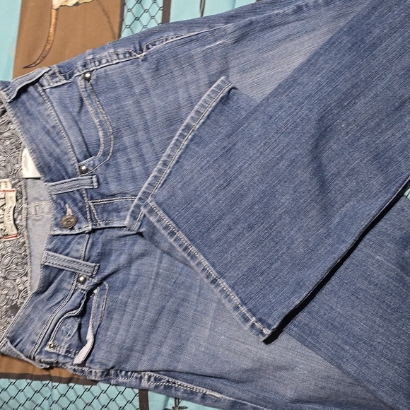 Ariat jeans - Picture 2 of 3